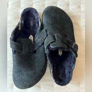 Boston Suede Leather Black (faux fur lined)